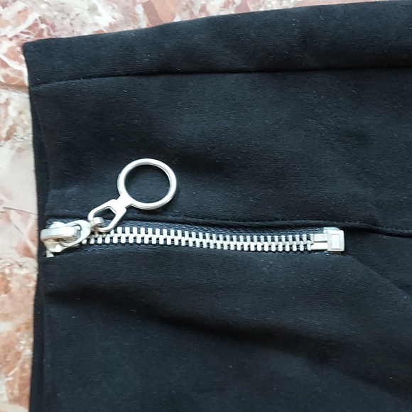 ZARA Basics skort - Picture 2 of 8